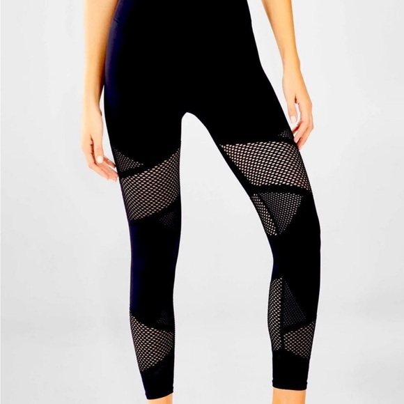 Fabletics Women’s Mosaic High-Waisted 7/8 Seamless Leggings Black Large NWT - Picture 2 of 5